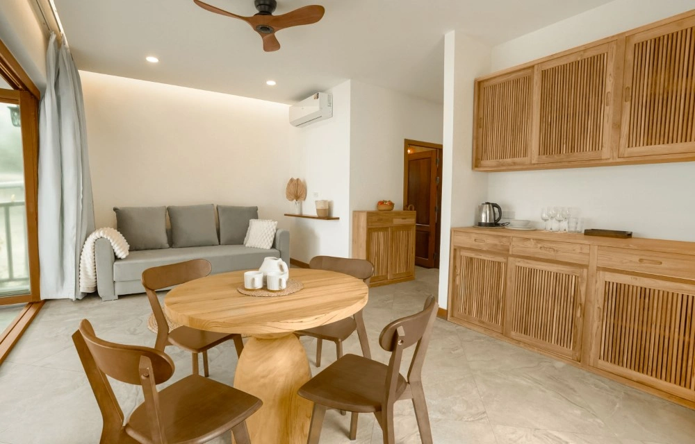 Gallery Picture