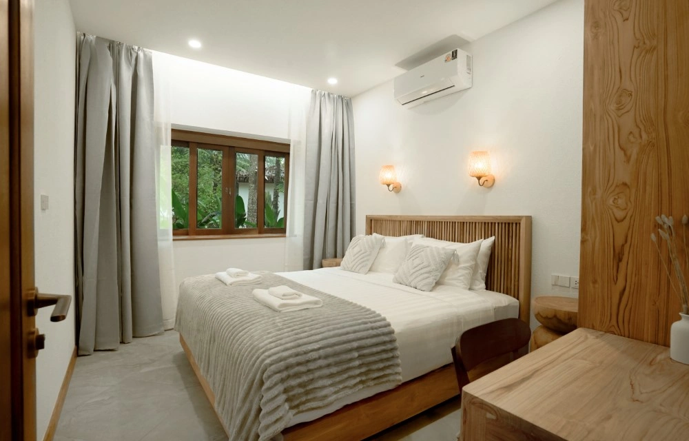 Beachfront 2 Bedroom Villa